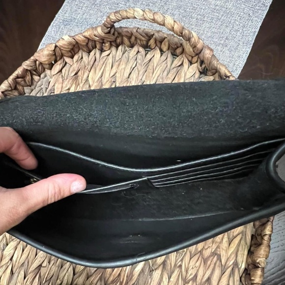 AUTH Vintage 1997 Coach Black Turn Lock Clutch 9832 - Picture 10 of 11